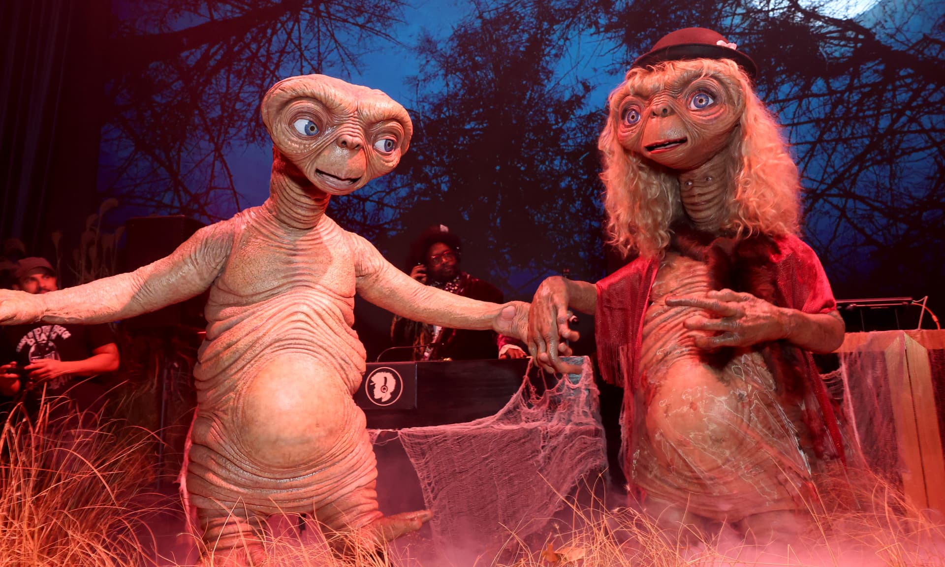 Tom Kaulitz and Heidi Klum dressed up for Halloween