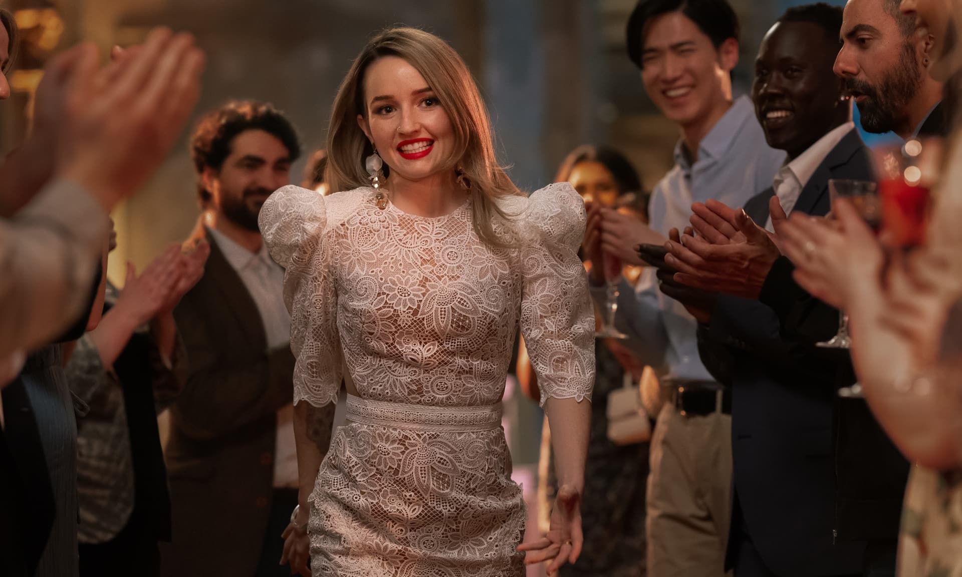 Kaitlyn Dever in "Apple Cider Vinegar"