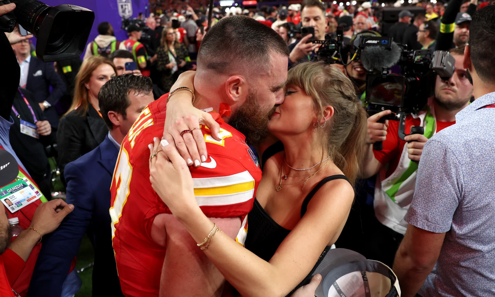 Travis Kelce and Taylor Swift